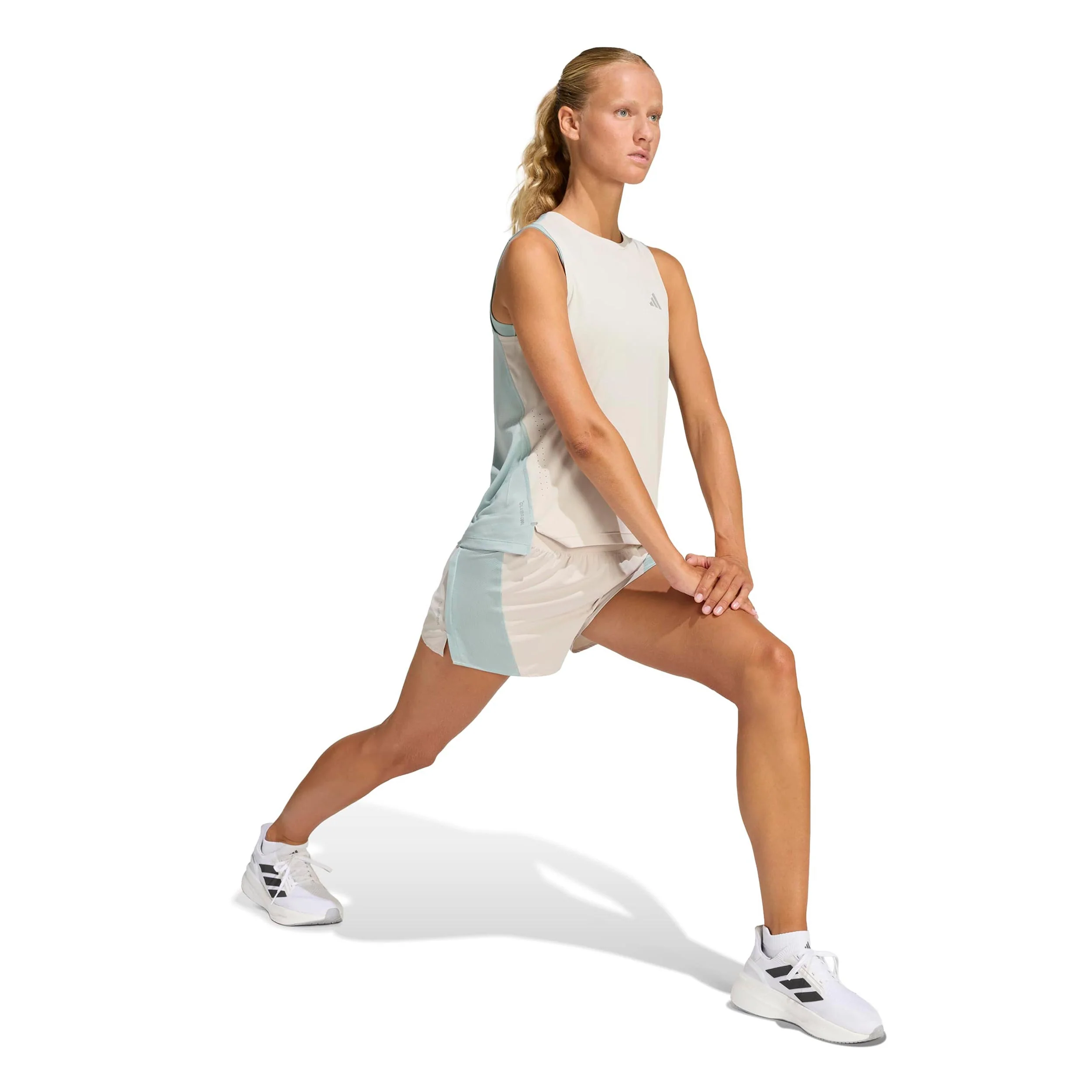 adi365 Breeze 4in Short de running Femmes-gris - Image 4