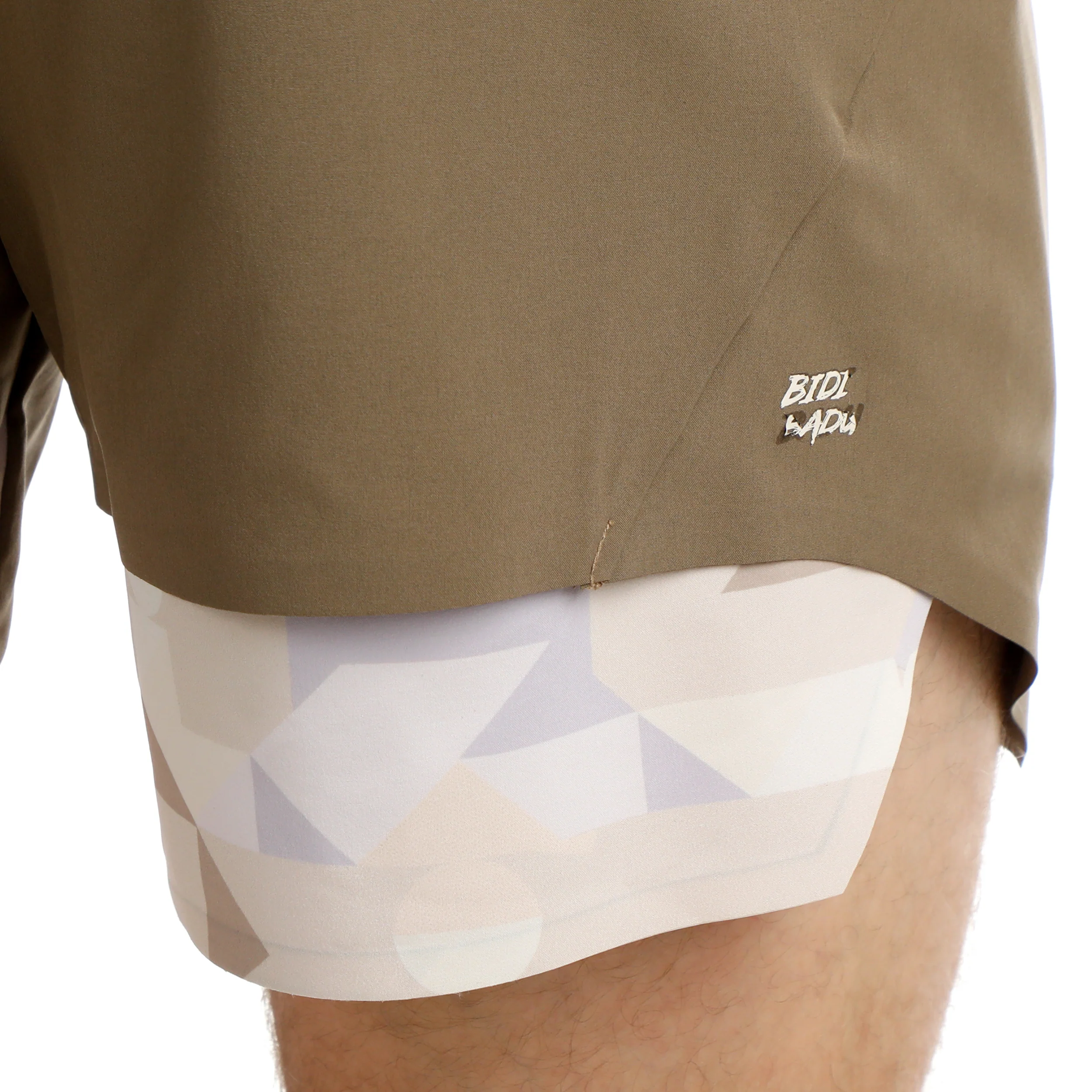 Paris 2025 7in Shorts Hommes-Marron - Image 11