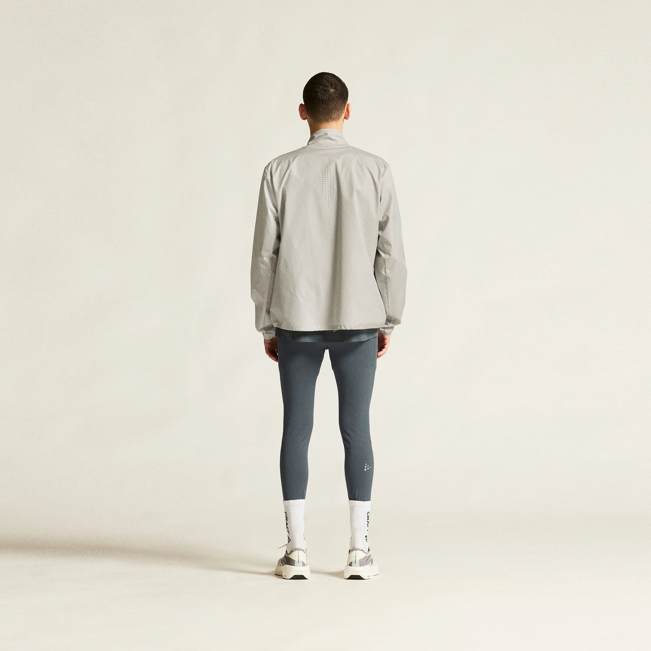 Essence Wind Veste running Hommes - gris - Image 4
