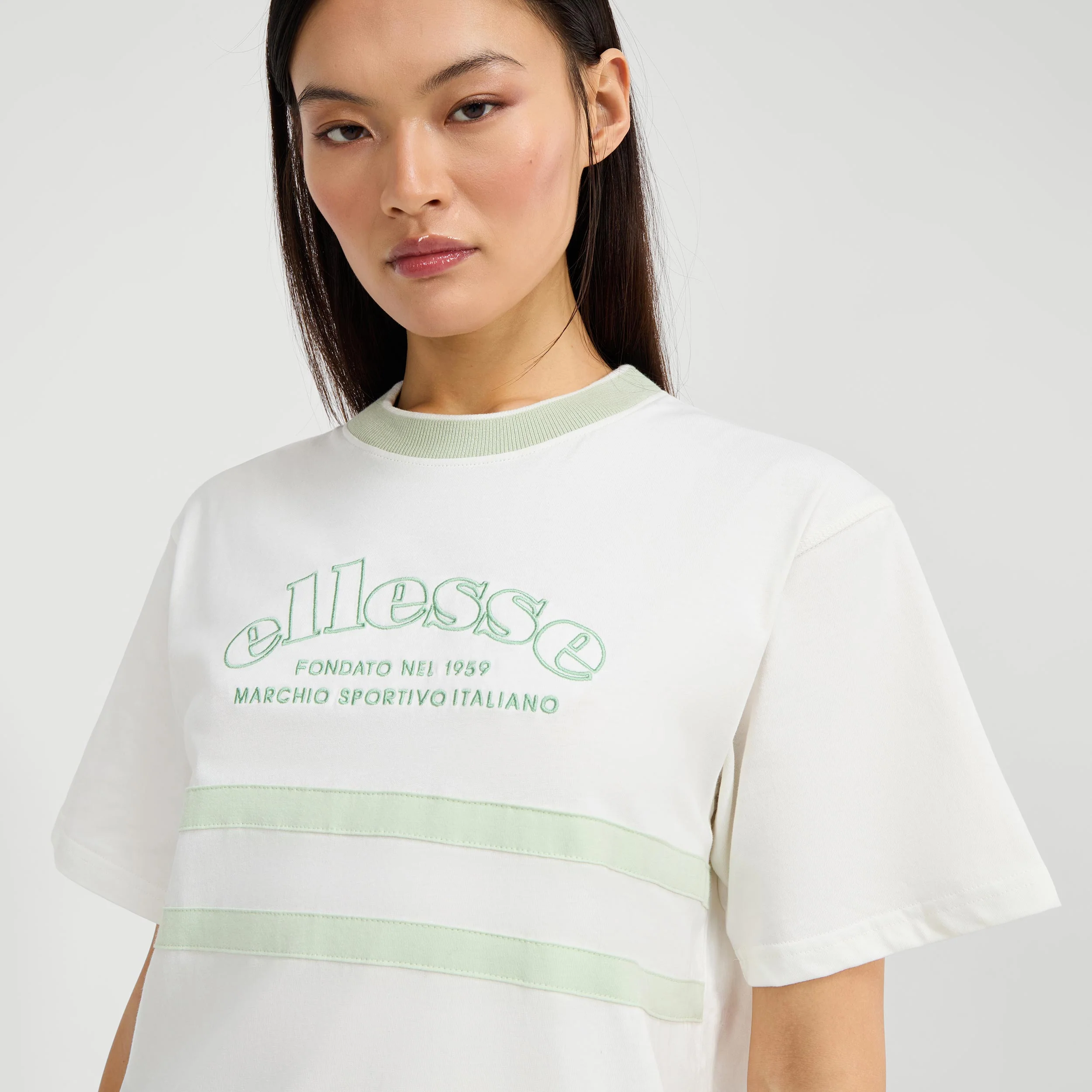 Thones T-shirt Femmes-Crème,Sauge - Image 4