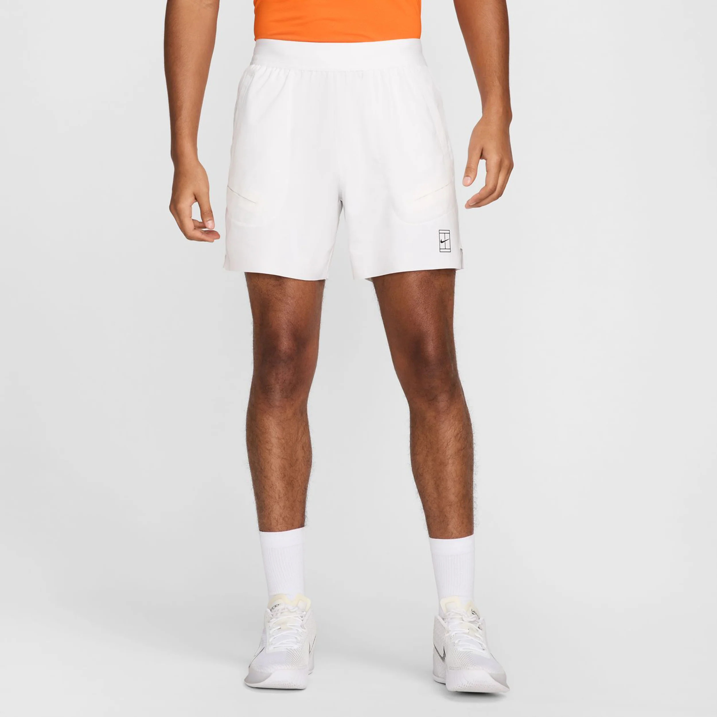 Court Dri-Fit Advantage 6in Shorts Hommes-Blanc,Noir - Image 4