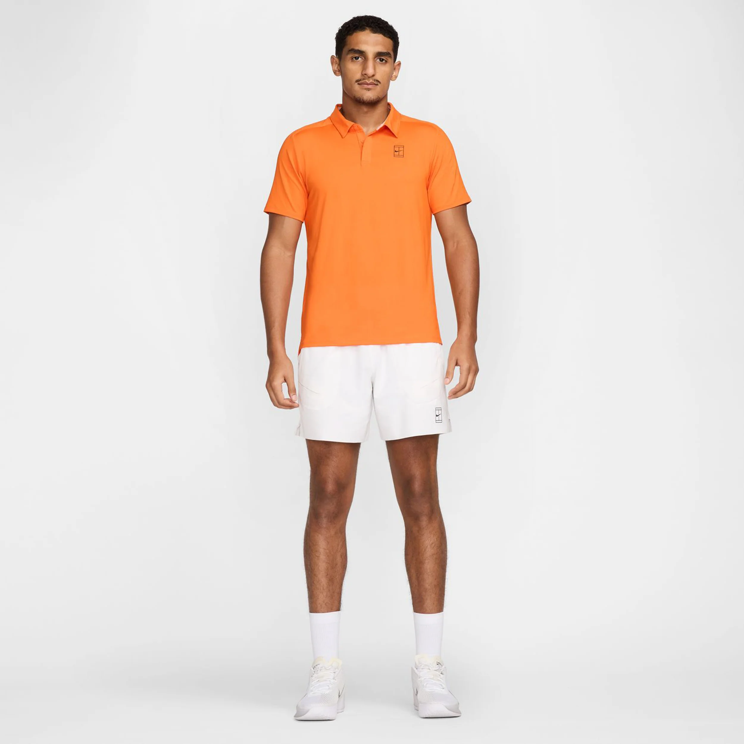 Court Dri-Fit Advantage 6in Shorts Hommes-Blanc,Noir - Image 9