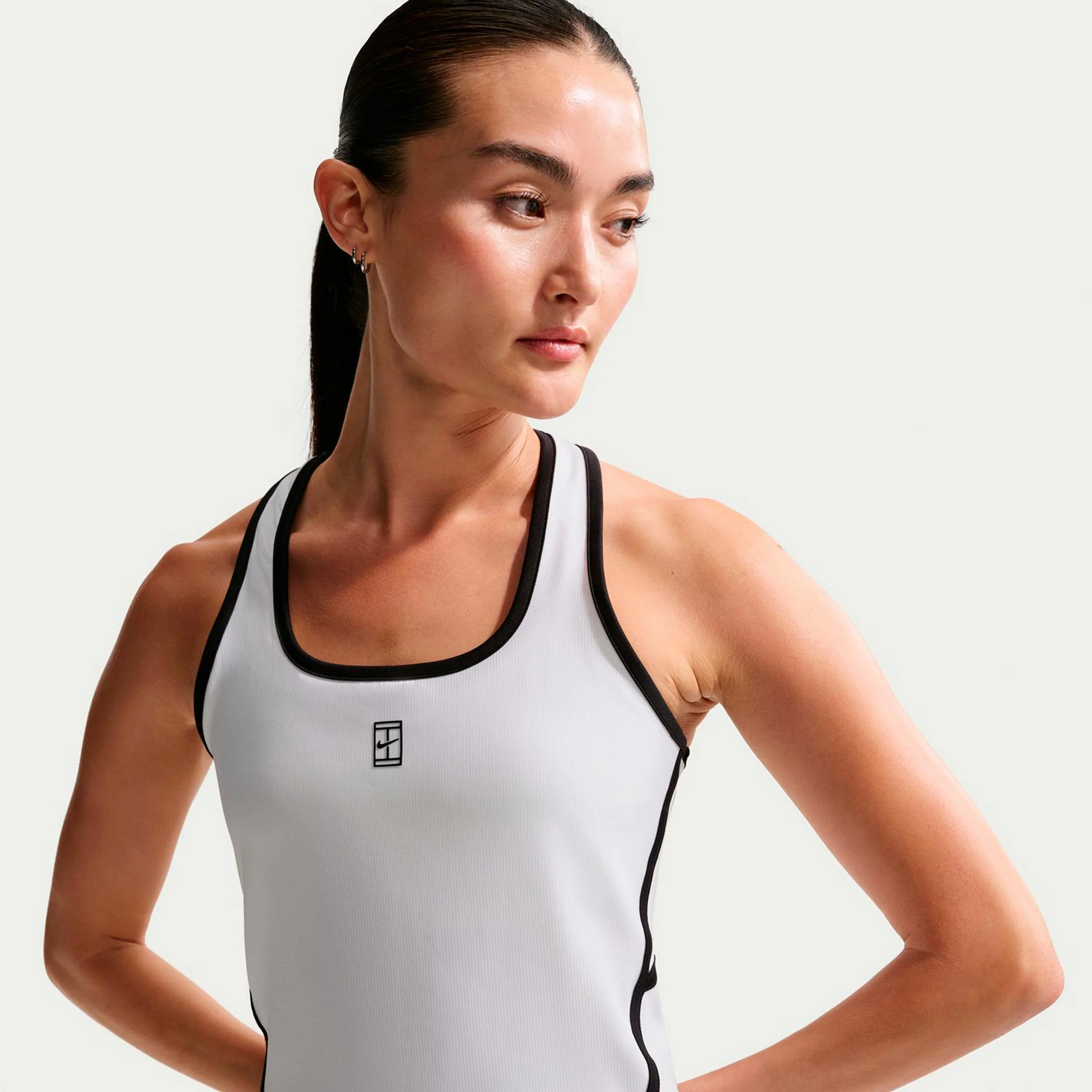 Court Dri-Fit Advantage Débardeur tank top Femmes - blanc, noir - Image 6