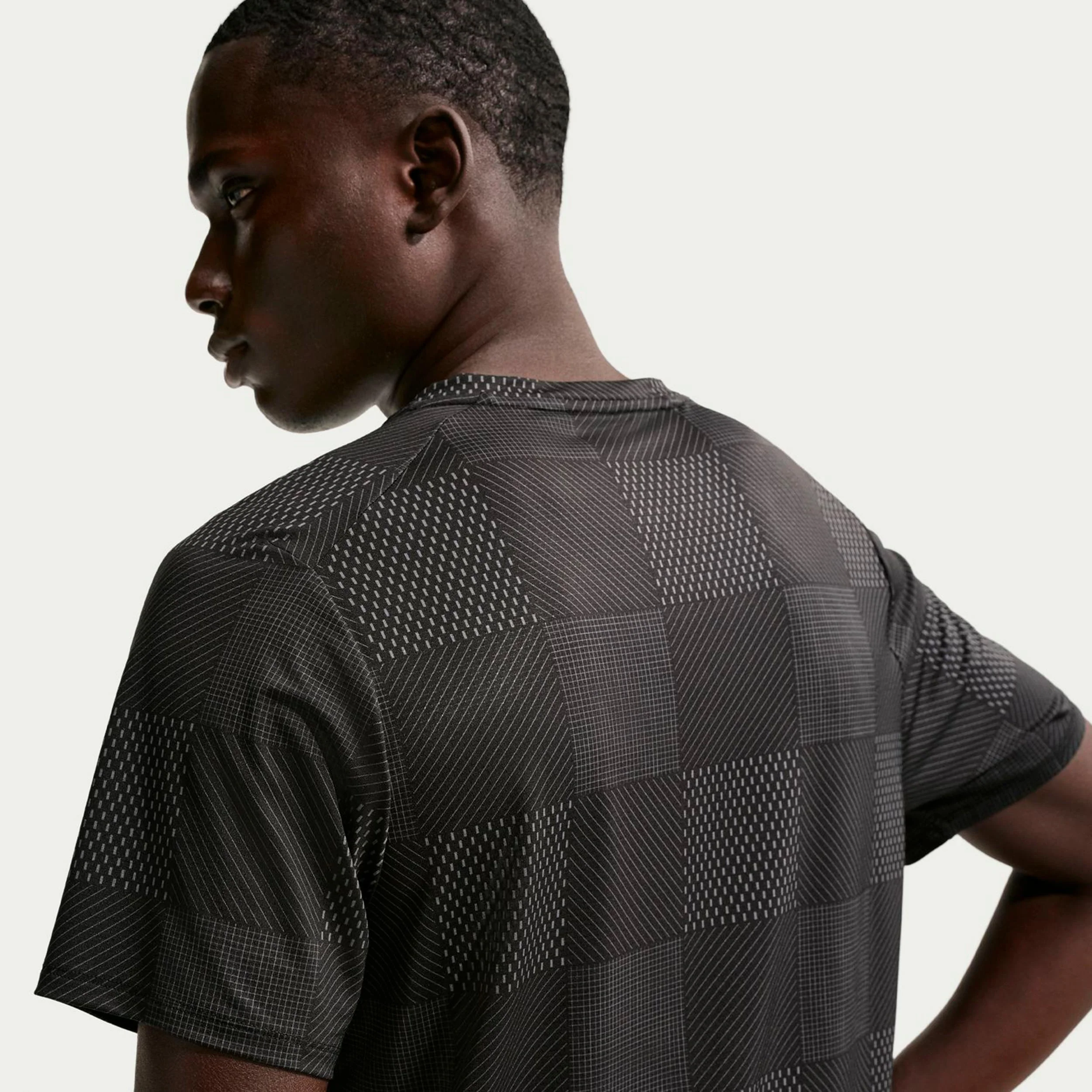 Court Dri-Fit Advantage T-shirt Hommes-noir - Image 4