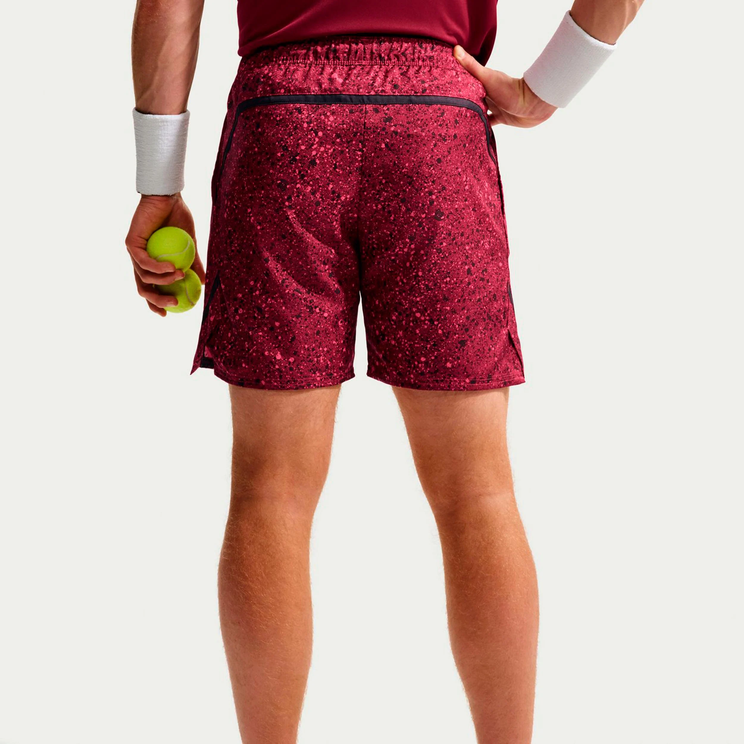 Court Dri-Fit Victory 7in Shorts Hommes - rouge vin - Image 4
