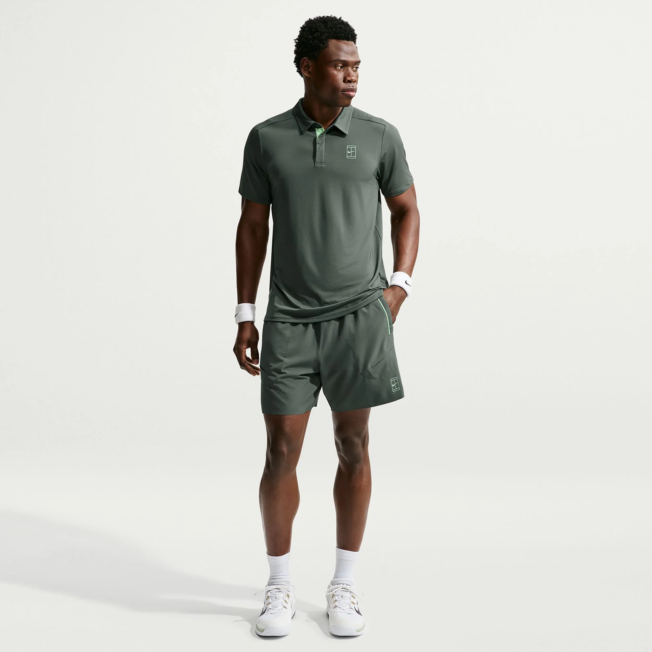 Jannik Sinner Court Dri-FIT Advantage 6in Shorts Hommes - vert gris - Image 5