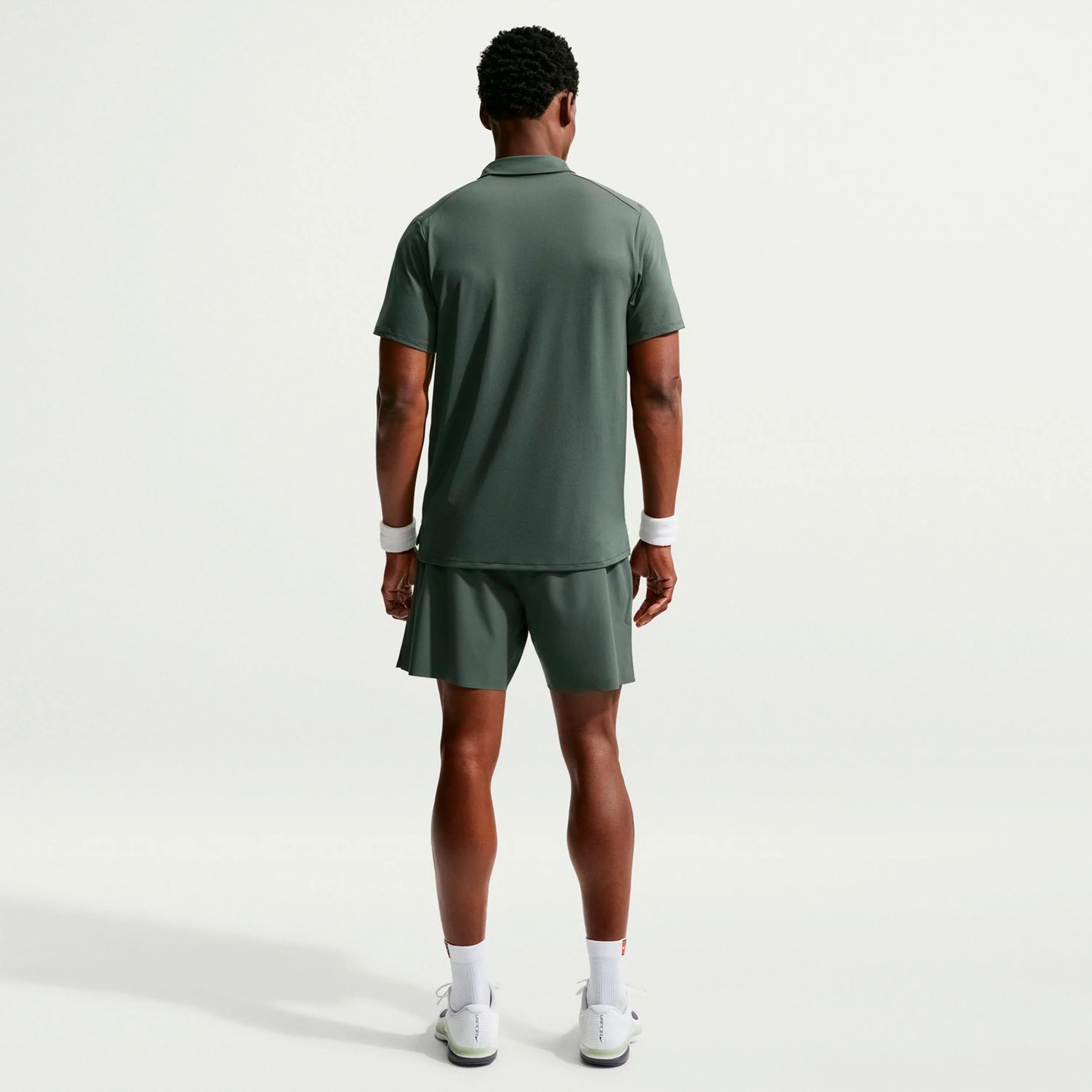 Jannik Sinner Court Dri-FIT Advantage Polo Hommes - vert gris - Image 3