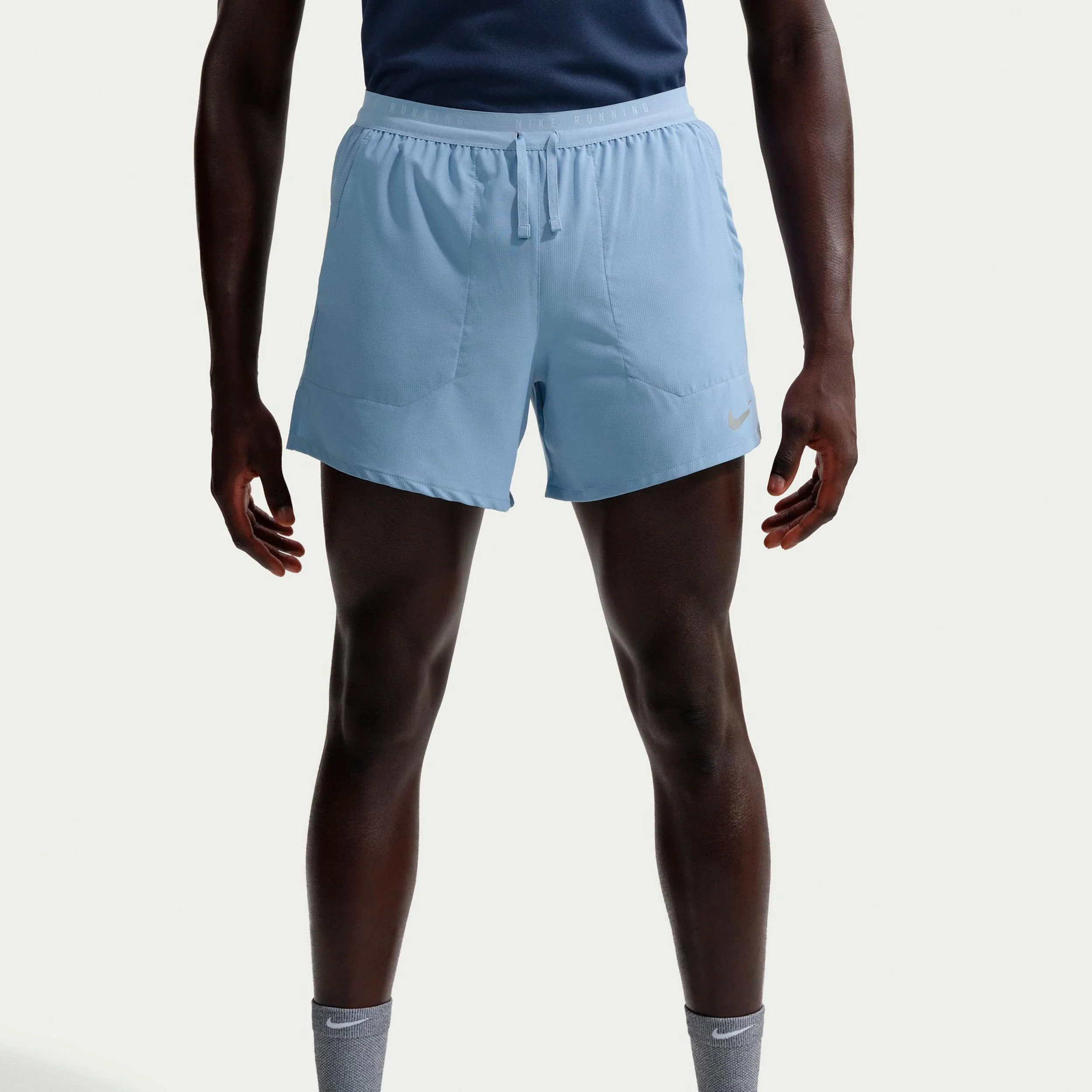 STRIDE 5IN Short de running Hommes - bleu, argent