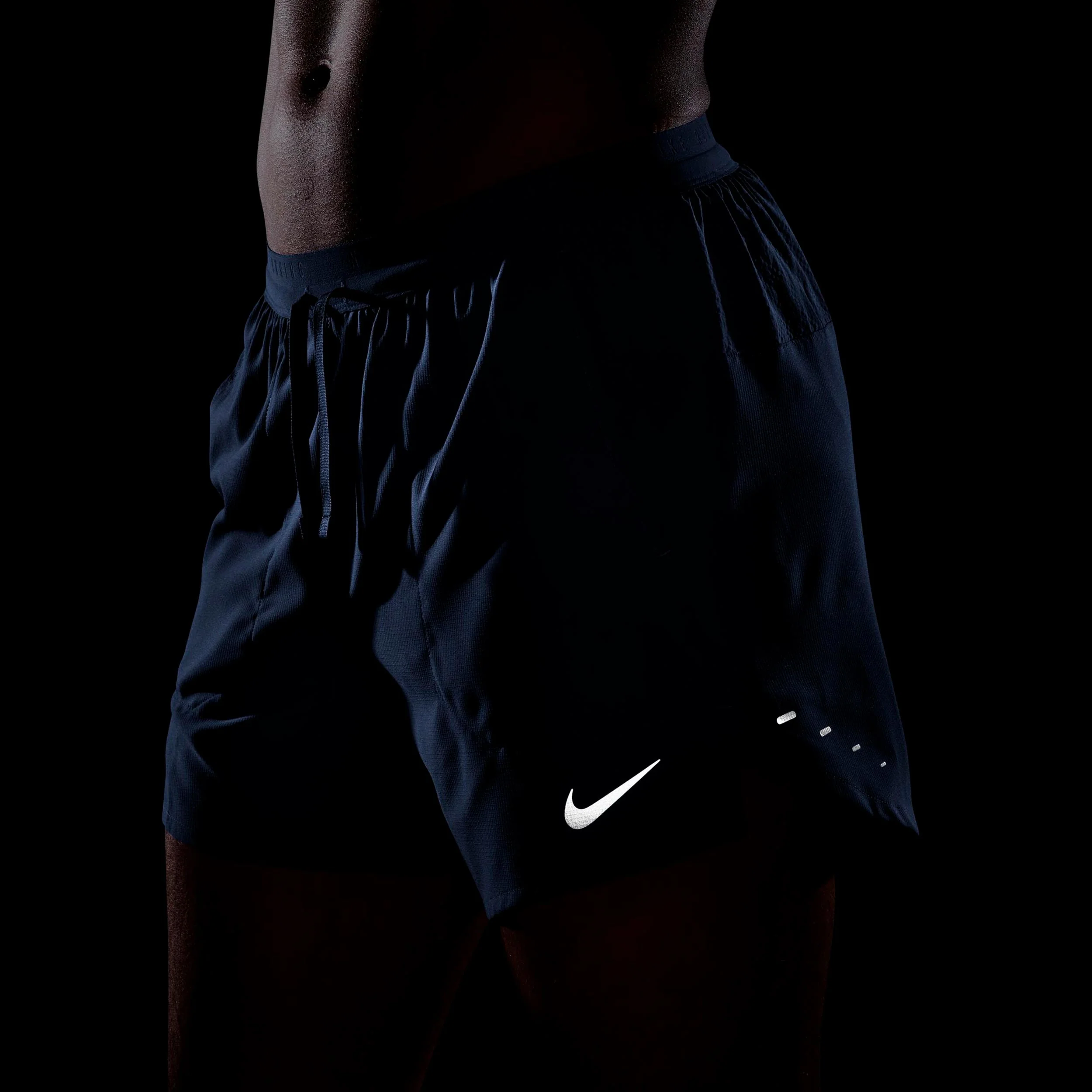 STRIDE 5IN Short de running Hommes - bleu foncé, argent - Image 6