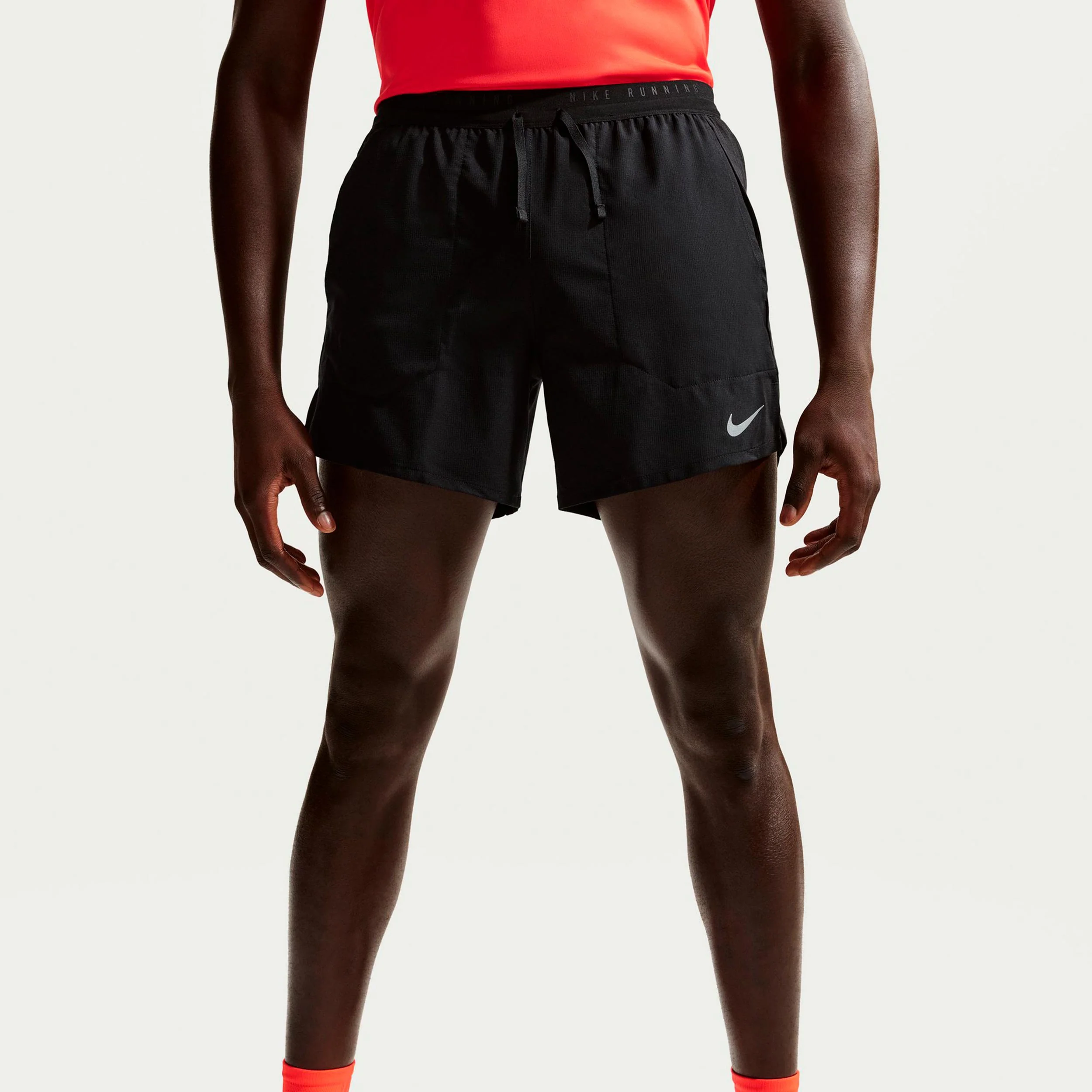 STRIDE 5IN Short de running Hommes - noir, argent
