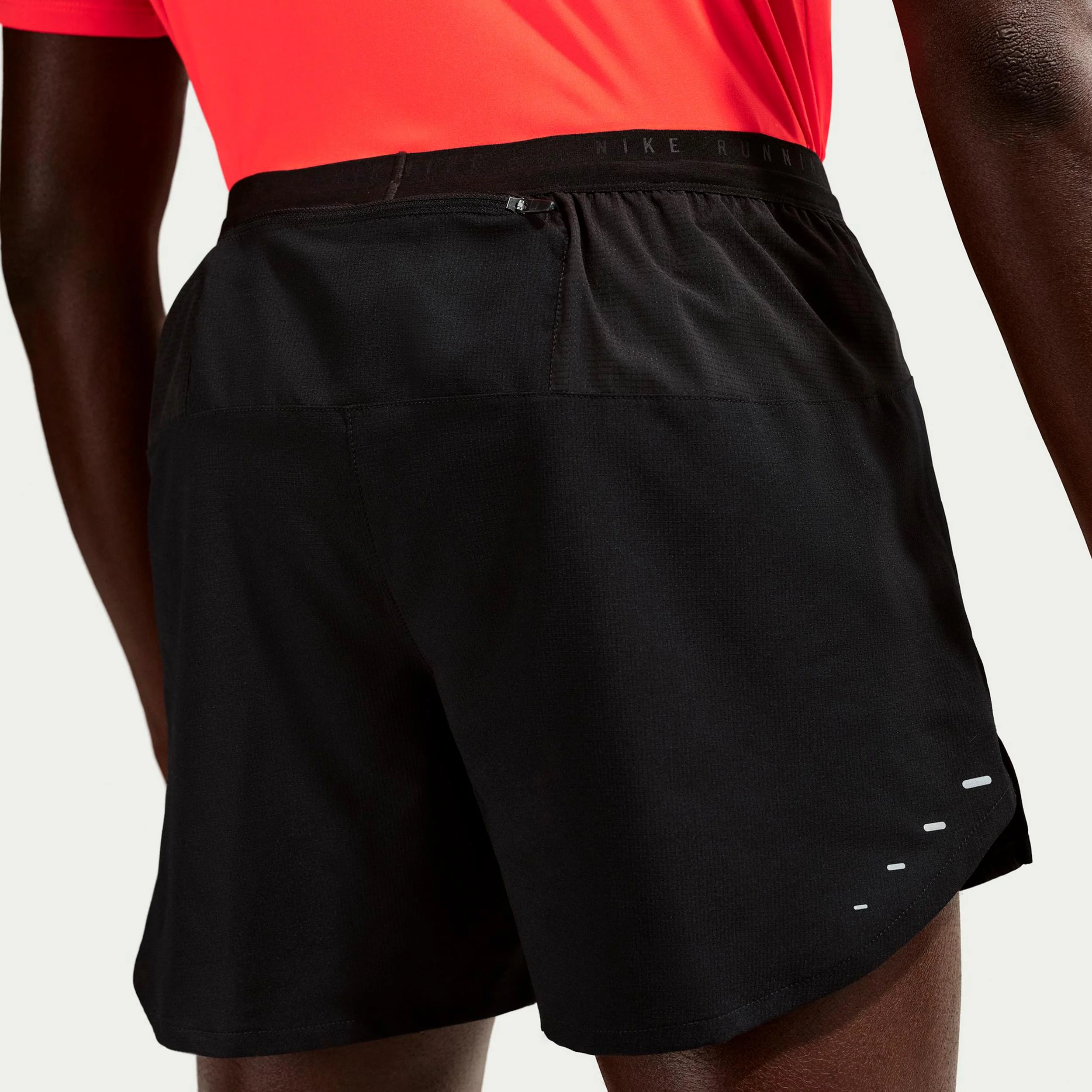 STRIDE 5IN Short de running Hommes - noir, argent - Image 4