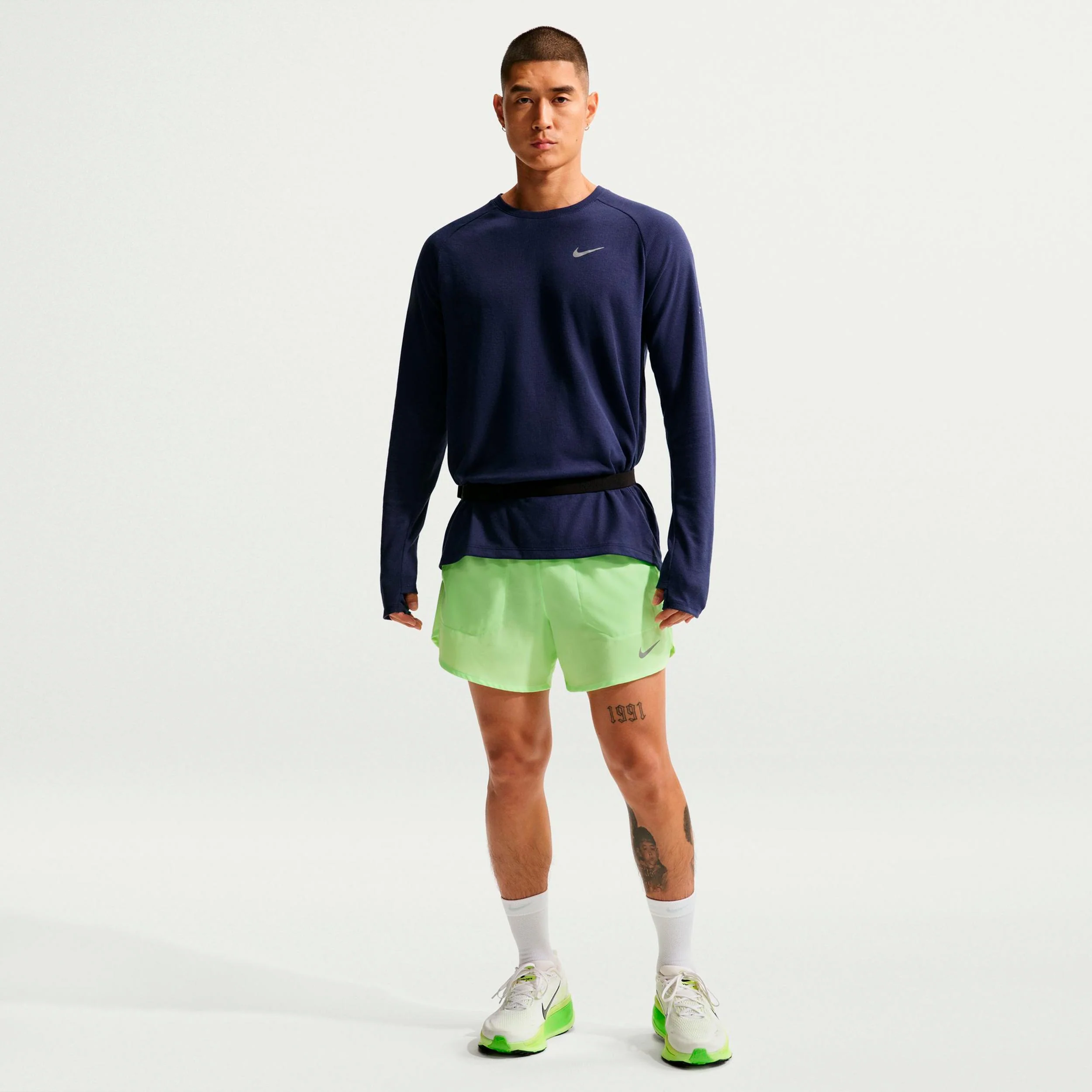 STRIDE 5IN Short de running Hommes - vert clair, argent - Image 2