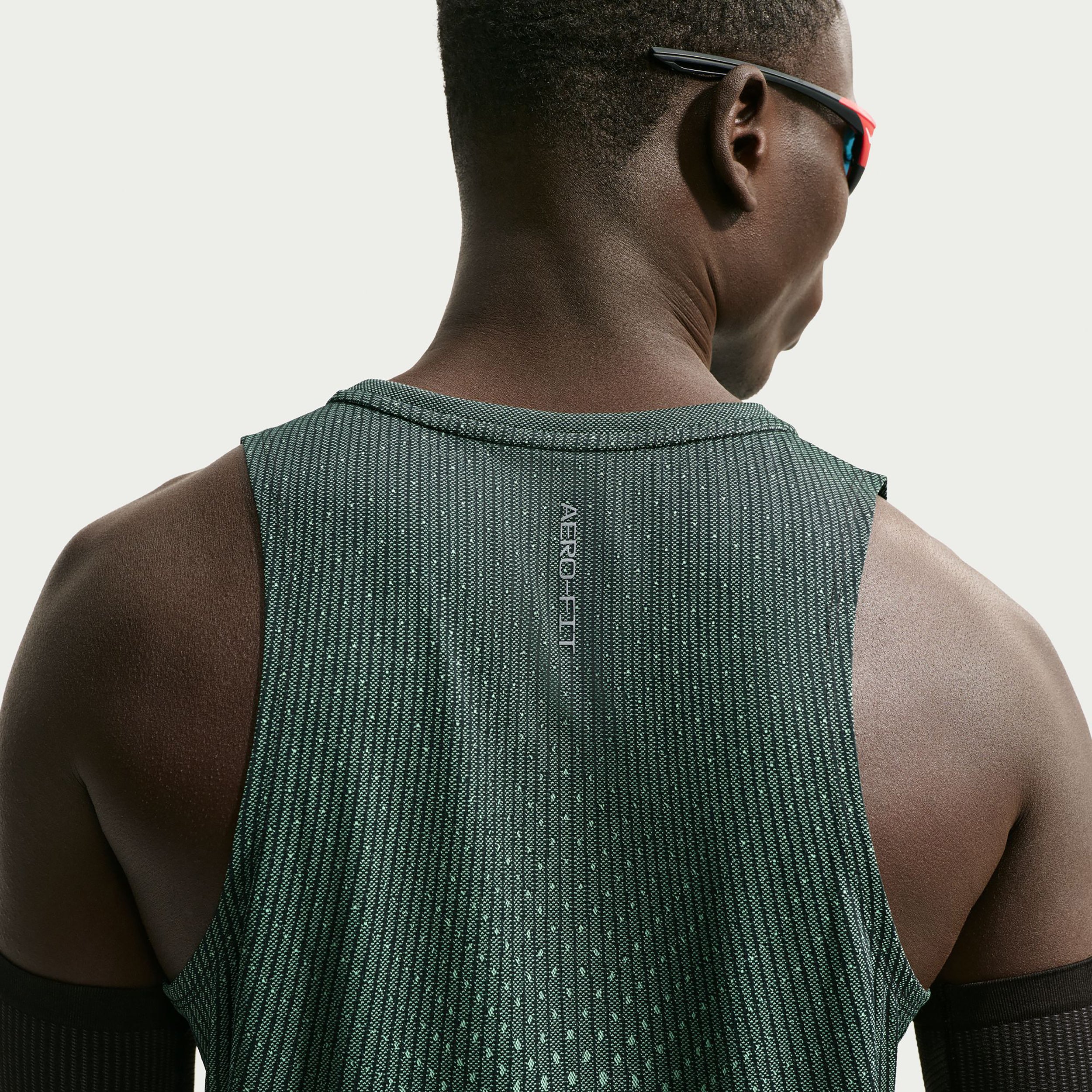 Stride Maillot de course Hommes - vert olive, argent - Image 4