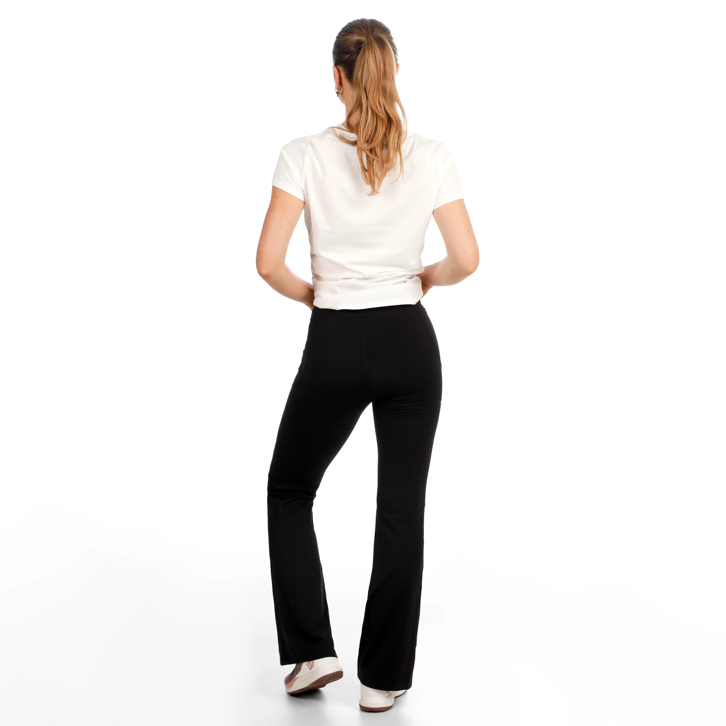 Tonal Core Flare Pantalon survêtement Femmes-noir - Image 6