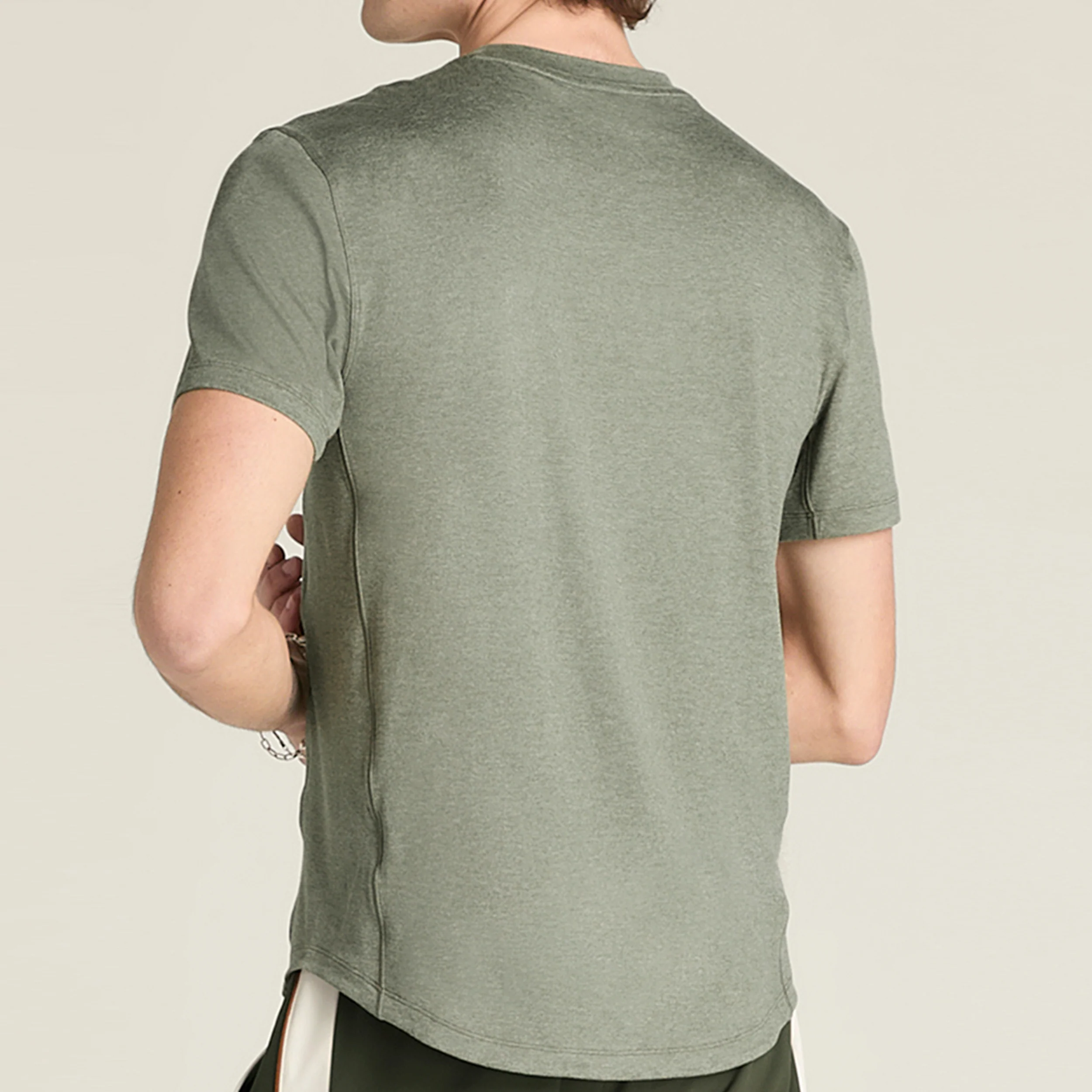 Everyday Performance T-shirt Hommes-vert olive - Image 2